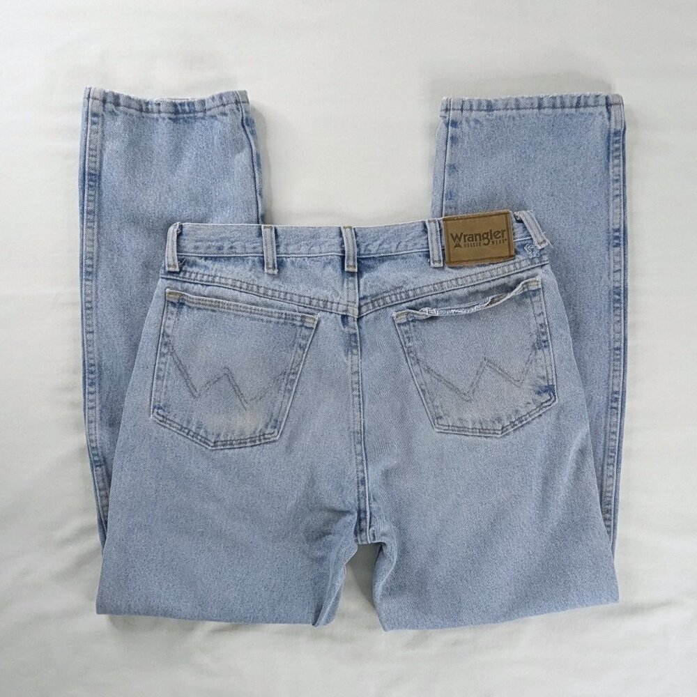 VTG Wrangler Light Wash Denim Distressed Straight Leg Faded Jeans